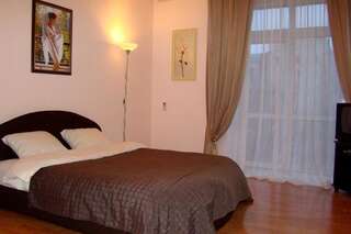 Апартаменты Alex Apartments near Independence Square - Kiev Киев Номер-студио: Костельная ул., 10-4